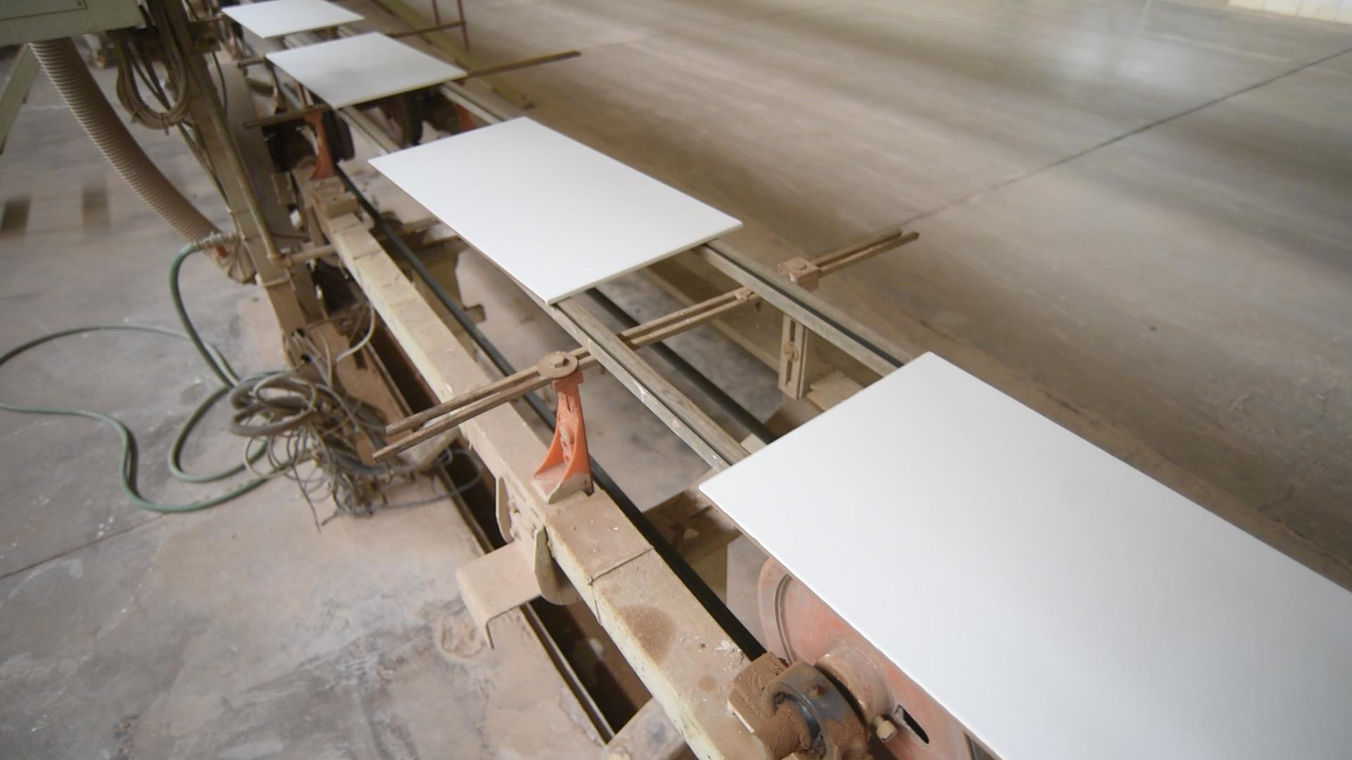 کاشی پارسیان سرام میبد